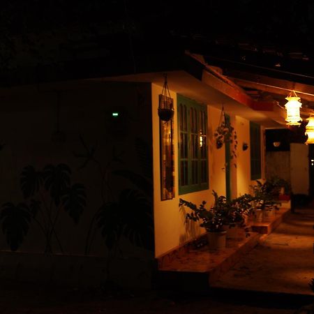 House In The Beach Alappuzha 外观 照片