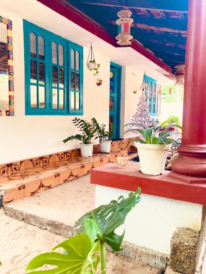 House In The Beach Alappuzha 外观 照片